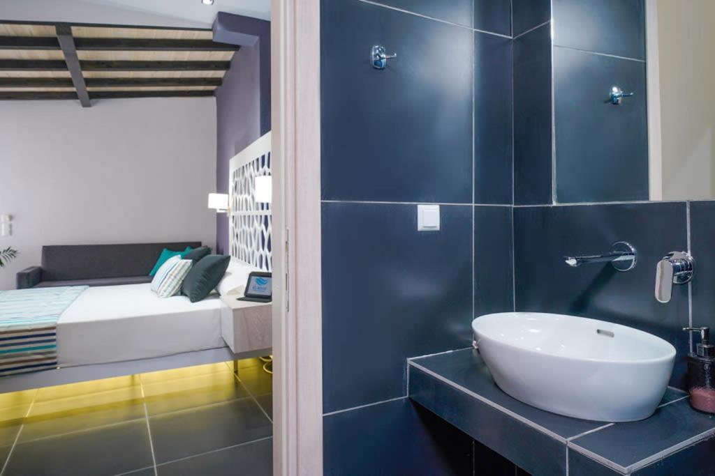 리메나리아 El Mare Seaside Retreats - Bespoke Luxury Getaways 빌라 외부 사진